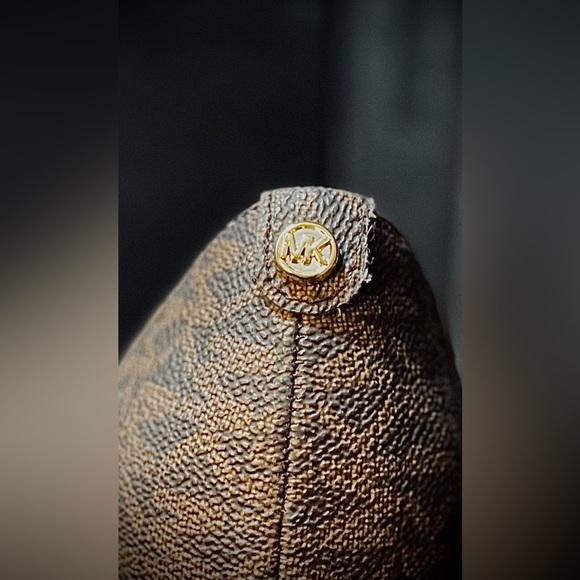 New Michael Kors Jet Set Heels - Picture 9 of 9